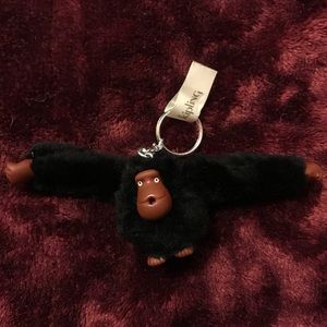 Kipling Gorilla Keychain “Davina”